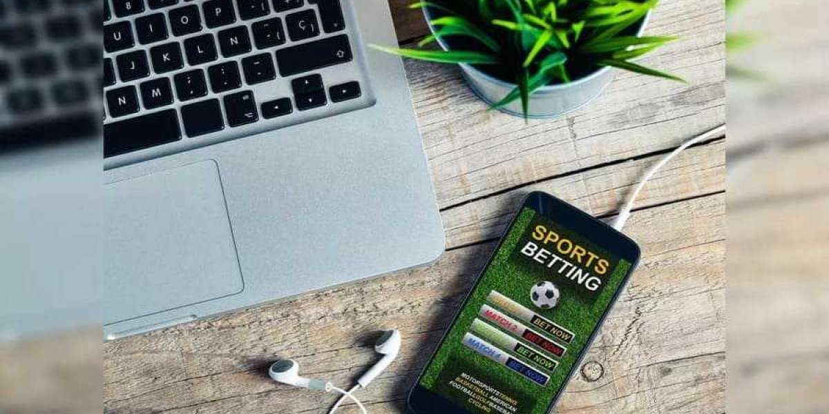 Bet Your Bottom Dollar: Adventures within the World of Online Gambling